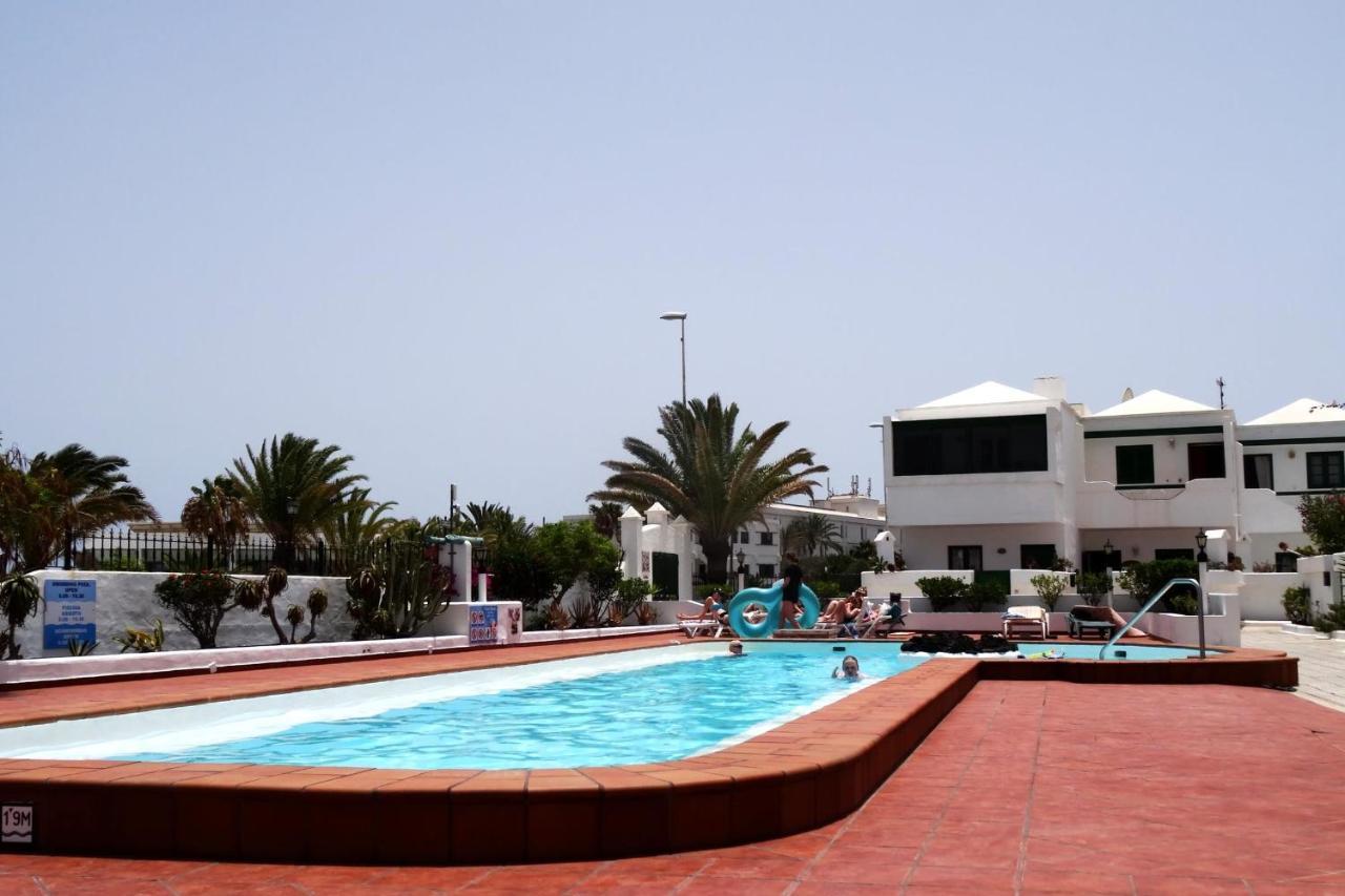 Casa Playa Los Pocillos In Puerto Del Carmen Puerto del Carmen  Exterior photo
