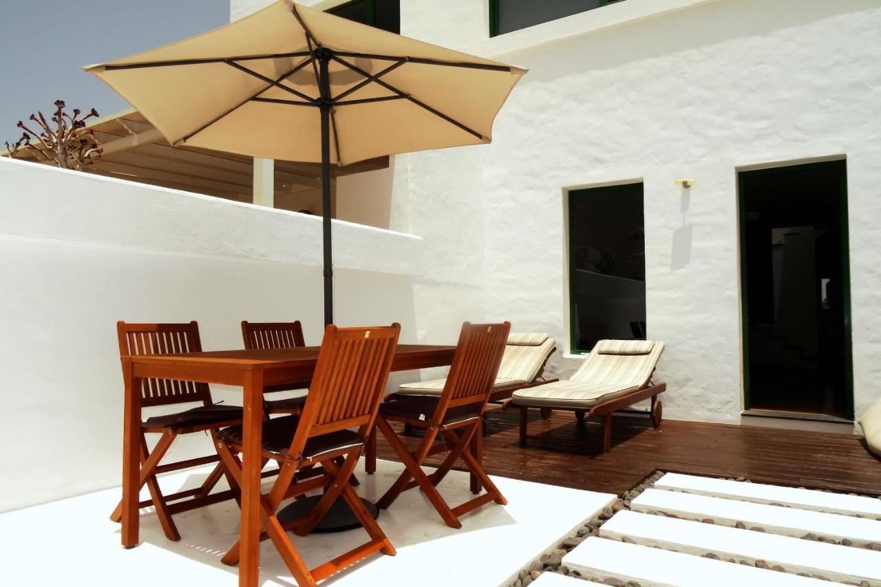 Casa Playa Los Pocillos In Puerto Del Carmen Puerto del Carmen  Exterior photo